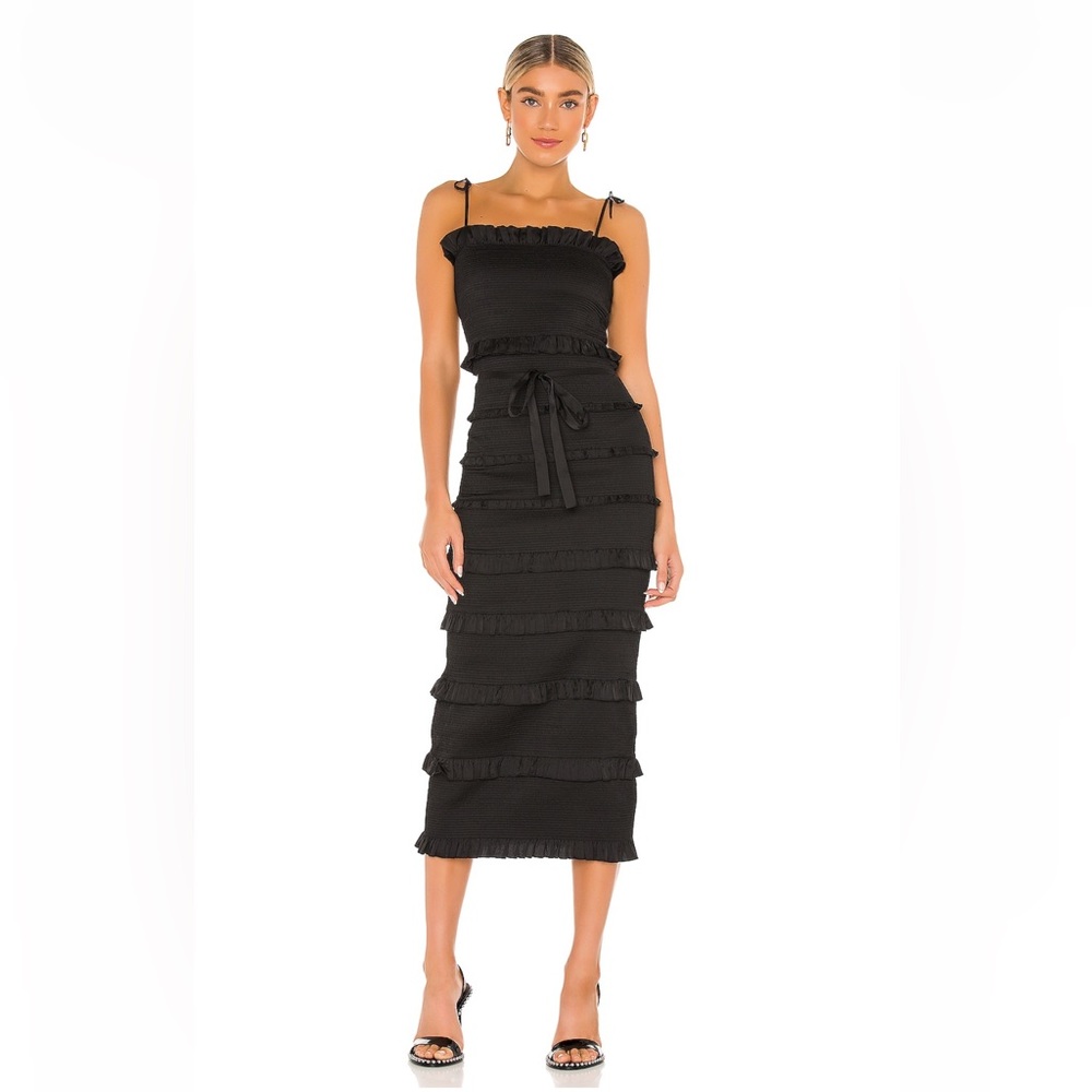 Beautiful bodycon black formal dress! In EUC.